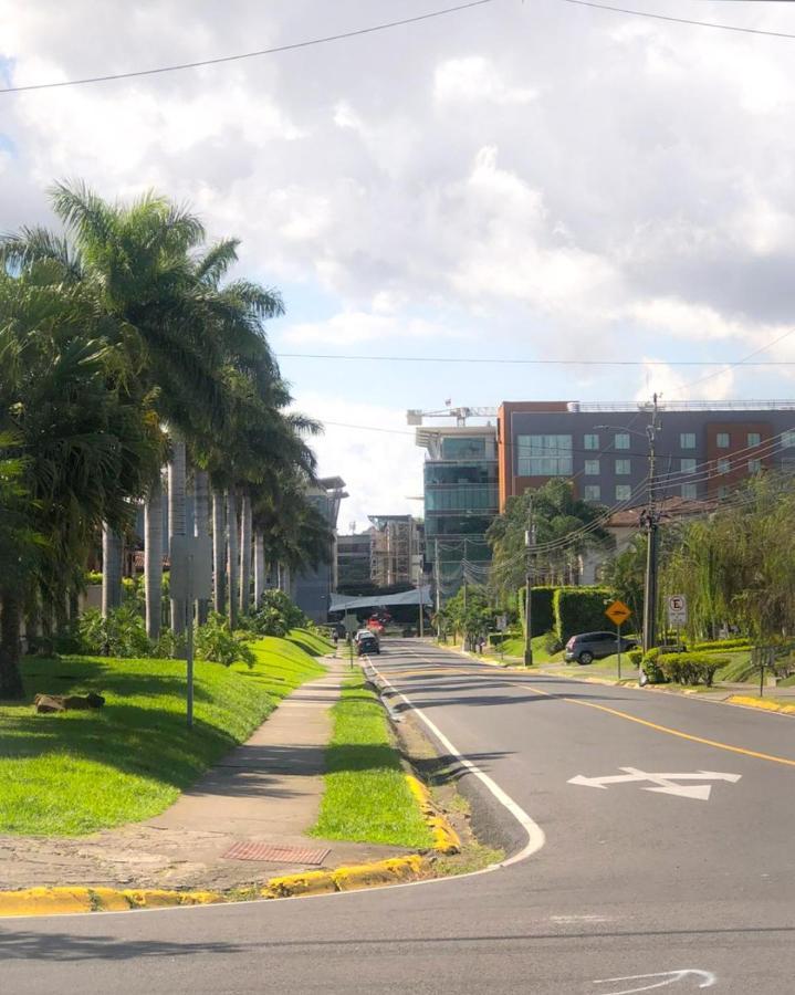 Ester'S Place Escazu Bagian luar foto